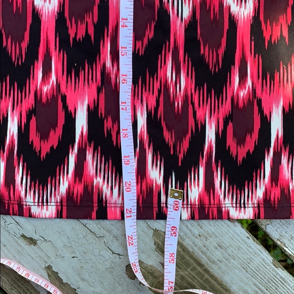 Micheal Kors Pink Patterned Tie Sleeve Top - Picture 7 of 8